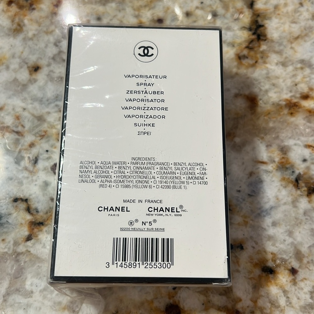 CHANEL N 5 perfume - Picture 2 of 5